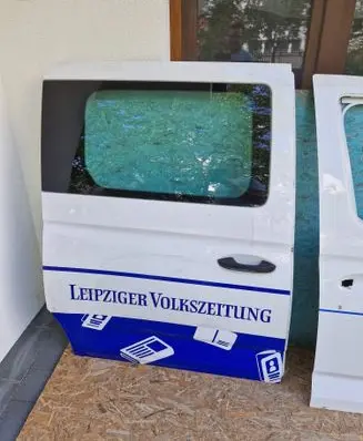 Volkswagen Caddy Side sliding door 
