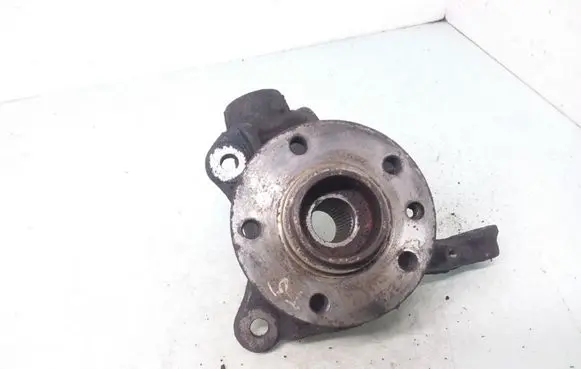Volkswagen Transporter - Caravelle T5 Front wheel hub spindle knuckle 7H0257G