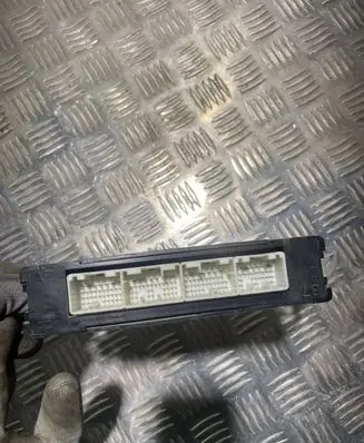 Subaru Forester SG Engine control unit/module 22611AM301
