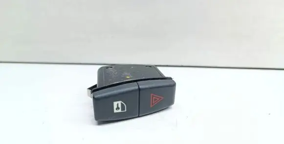 BMW X3 E83 Hazard light switch 6919506 61316919506