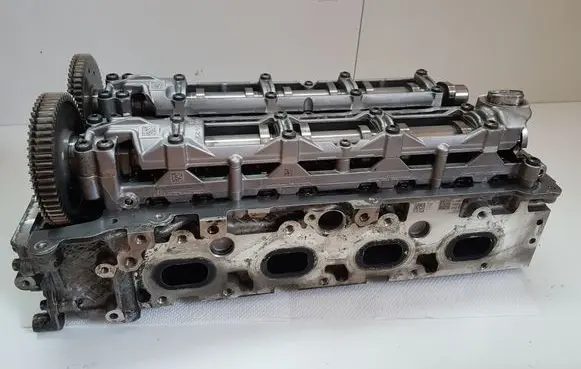 Engine head