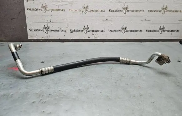 Air conditioning (A/C) pipe/hose
