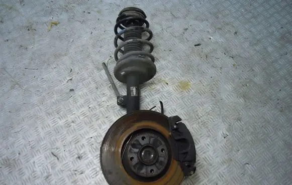 Citroen C4 Grand Picasso Front wheel hub spindle knuckle