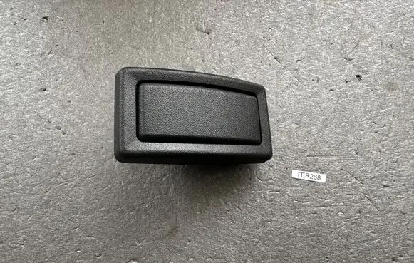 Nissan Terrano Ashtray (rear) 965201F200