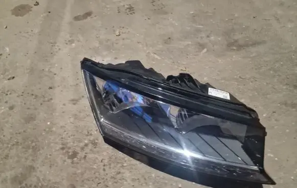 Skoda Fabia Mk3 (NJ) Headlight/headlamp 6V1941016D