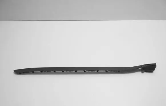 BMW 1 F40 Windshield trim 7453950