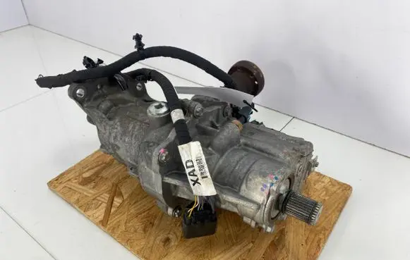 Ford Kuga III Gearbox transfer box case LX67-7L486-JA