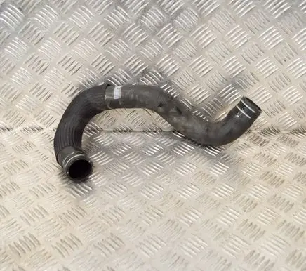 Maserati Ghibli Engine coolant pipe/hose