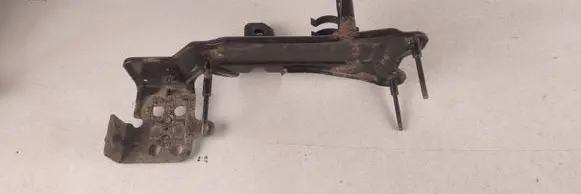 Audi A6 Allroad C6 Pneumatic air compressor holding bracket 