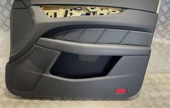 Mercedes-Benz CLS C218 X218 Sliding door card 