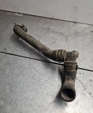 Volkswagen Golf III Engine coolant pipe/hose