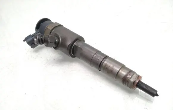 Fuel injector
