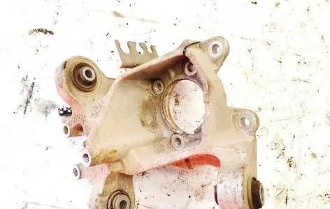 Rear wheel hub