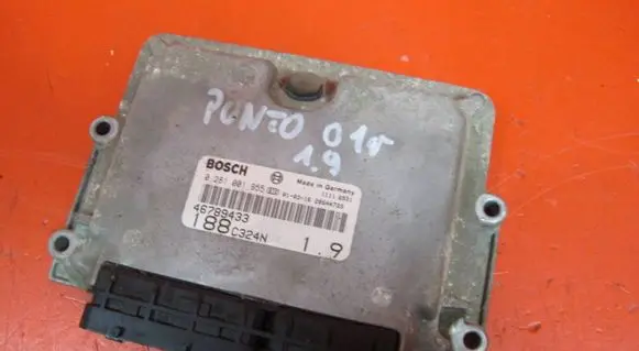 Fiat Punto (188) Engine control unit/module 46789433 0281001955