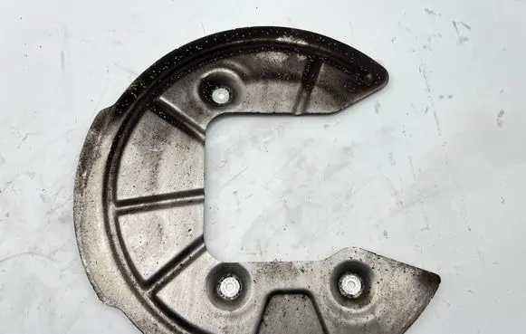 Jeep Grand Cherokee WL Rear brake disc plate dust cover 68347569AA