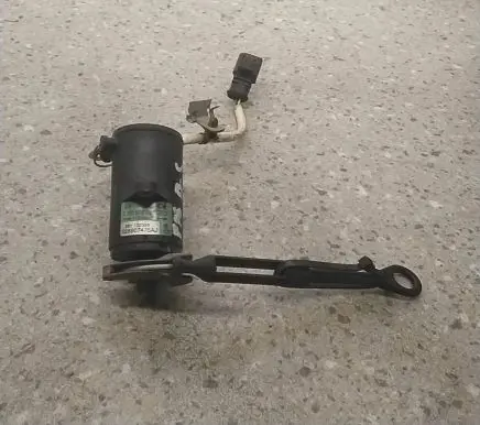 Volkswagen PASSAT B5 Accelerator pedal position sensor 028907475AJ 861100386 0281002286