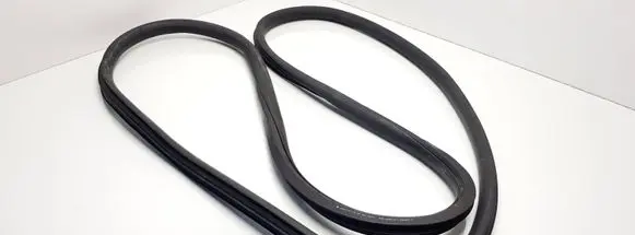 Volkswagen Caddy Rubber seal front coupe door 2K0837911H