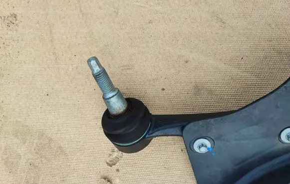 Ford Mustang VI Front control arm E816N CDM97