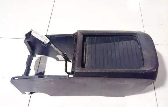 Honda CR-V Armrest 83417swa010m1 83417-swa-010-m1