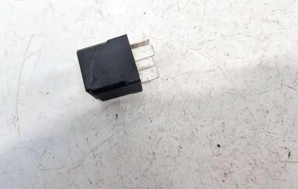 Ford Mondeo MK IV Other relay 6G9T14B192CA 6G9T-14B192-CA