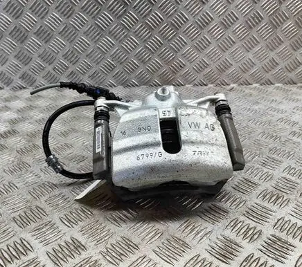 Audi Q3 F3 Front brake caliper 8V0615124D
