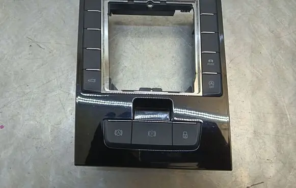 Skoda Superb B8 (3V) Gear shifter surround trim plastic 3V2863212A