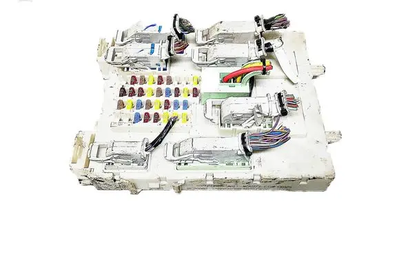 Ford Fiesta Fuse module JV6T4A073EC