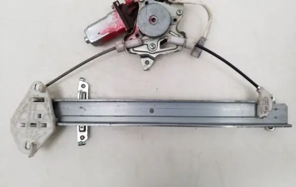 Honda Jazz Rear door manual window regulator 