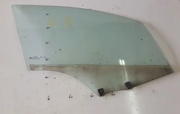 Citroen C4 II Front door window glass four-door