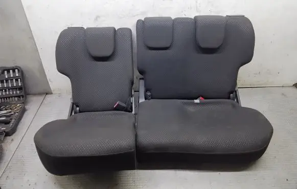 Rear seat