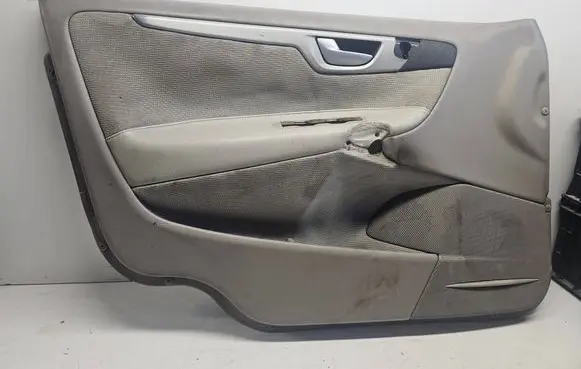 Volvo S60 Front door card panel trim 1234