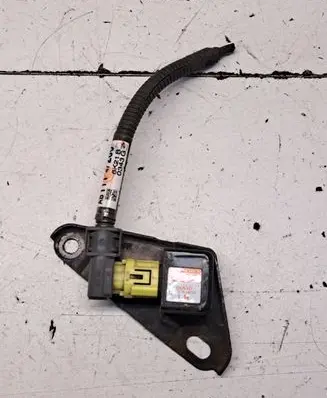 Toyota Prius (NHW20) Airbag deployment crash/impact sensor 8917447040