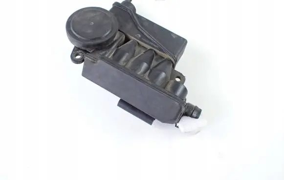 Audi A8 S8 D3 4E Oil sump strainer pipe 079103464D