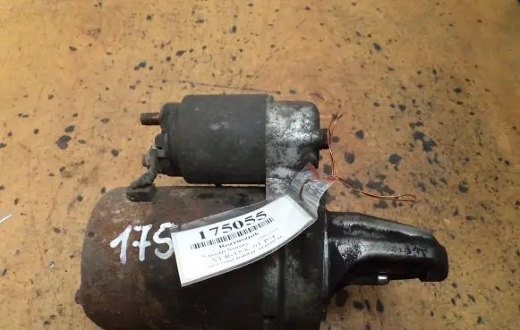 Nissan Sunny Starter motor