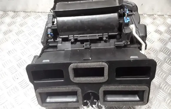 Audi A6 S6 C6 4F Interior heater climate box assembly 4F0858431A