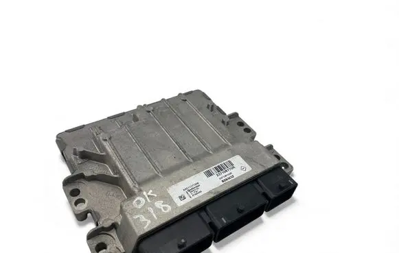 Renault Clio IV Engine control unit/module ECU 237108770R 237106102R