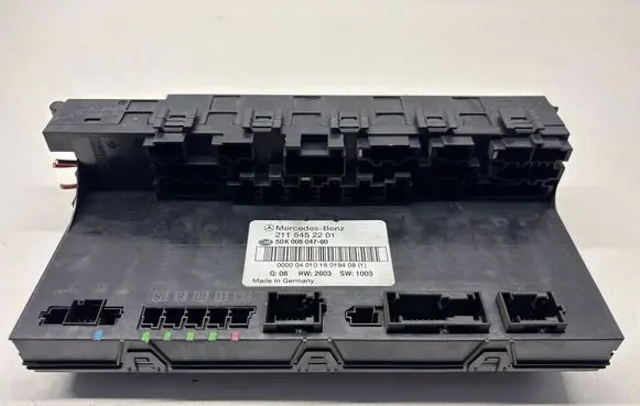 Mercedes-Benz E W211 Comfort/convenience module 2115452201