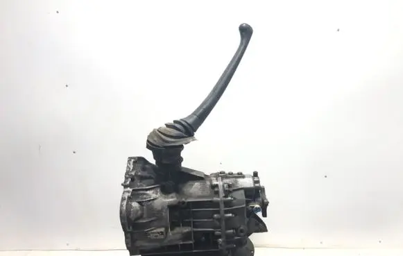 Volkswagen II LT Manual 5 speed gearbox G285711617