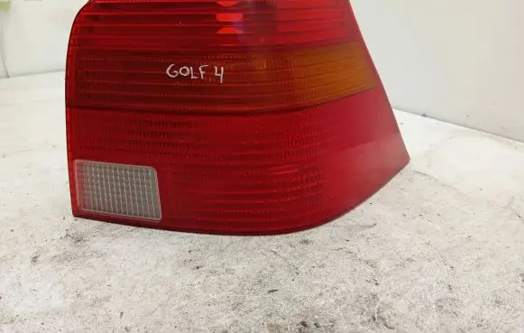 Volkswagen Golf IV Rear/tail lights 1J6945096AA 37740999