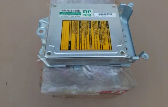 Lexus GS 300 400 430 Airbag control unit/module 8917030060RANZEZ