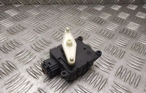 Mini One - Cooper Coupe R56 Air flap motor/actuator 3422659 990433S