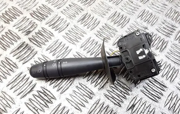 Renault Clio III Light switch 616660140