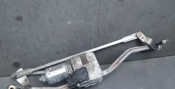 Audi A5 8T 8F Front wiper linkage and motor 8T2955119D 8J2955119