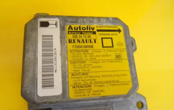 Renault Megane I Airbag control unit/module 7700414090E 550347500