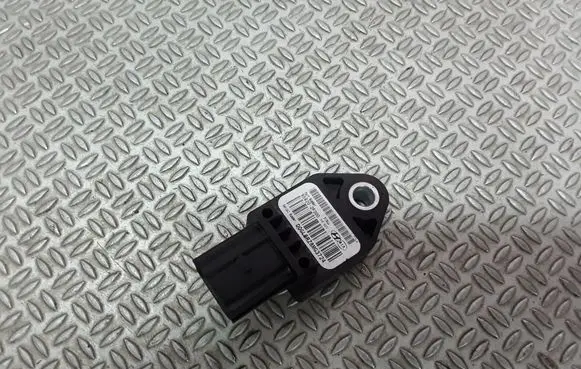 KIA Cerato Airbag deployment crash/impact sensor 952902F000
