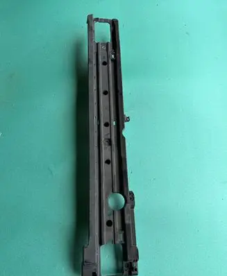 Volkswagen Touareg II Other trunk/boot trim element 7P6863600A