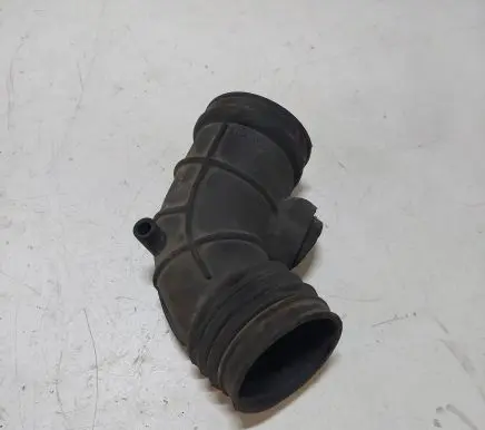 BMW 7 E38 Air intake hose/pipe 13541435625