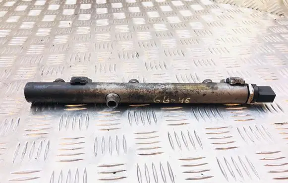 Mercedes-Benz E W211 Fuel main line pipe A6420702595