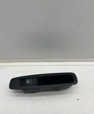 Renault Megane IV Electric window control switch 829507746R 630000980