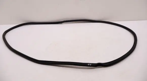 Lexus RX 450H Front door rubber seal ACM100